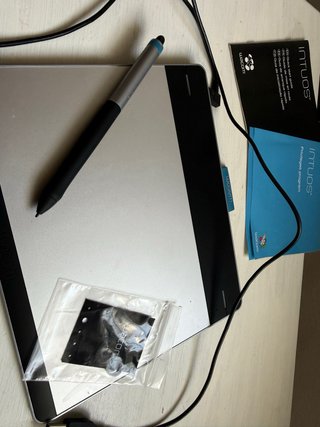 Wacom Intuos Pen & Touch CTH-480/S