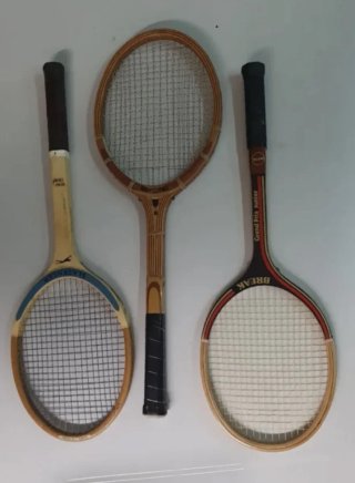 Racchette da tennis in legno
