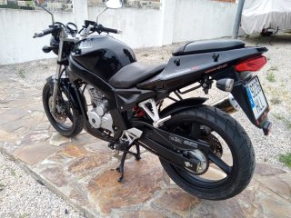 Daelim Roadwin 125cc - Negro