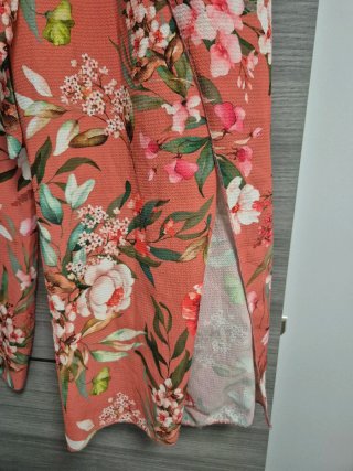 Pantalón pareo estampado floral