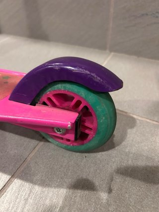 Patinete infantil rosa y morado