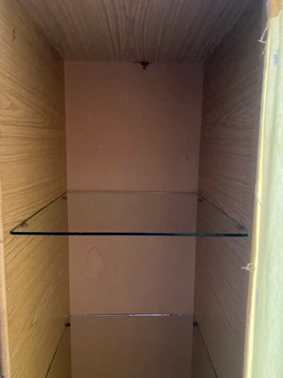 Mueble de bambú y mimbre