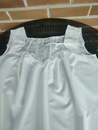 Camisón blanco con encaje