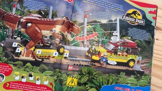 Revista Blue Ocean - LEGO Jurassic World #22
