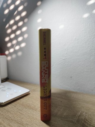 Outer Banks: Lights Out A Novel