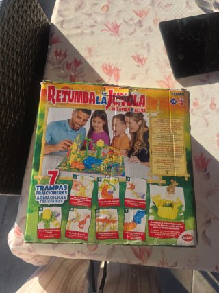 Juego Retumba la Jungla Tomy