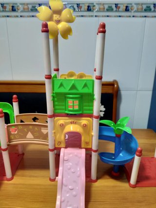 Parco giochi in plastica per bambini