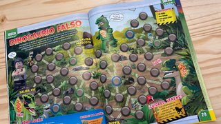 Revista Blue Ocean - LEGO Jurassic World #26