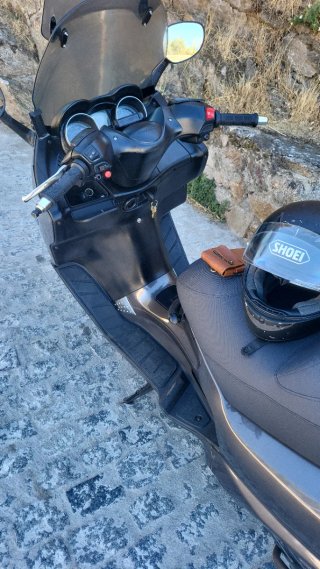 Piaggio X Evo 400 Maxi Scooter Negra/Gris