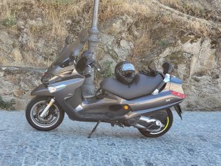 Piaggio X Evo 400 Maxi Scooter Negra/Gris