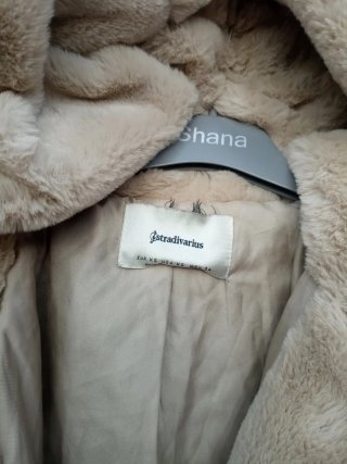 Abrigo peludo chica talla xs,s