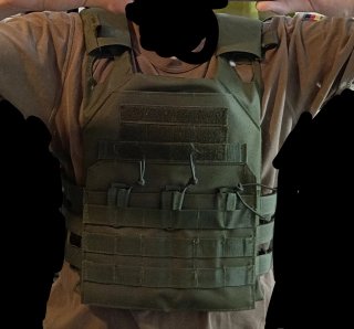 Chaleco Táctico JPC Verde Oliva Militar y Airsoft