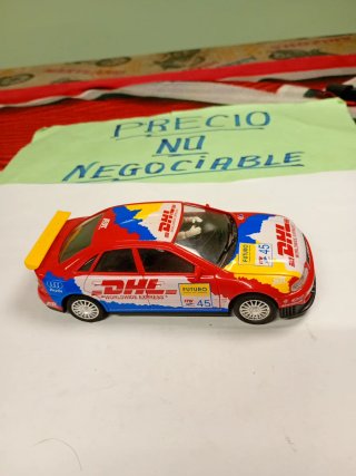 Coche Scalextric Ninco Audi A4 DHL leer descripció