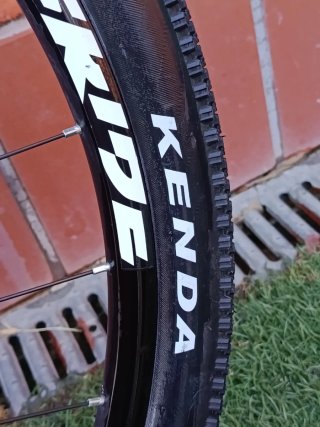 Bicicleta Montaña 27.5 Negra/Roja