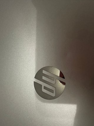 HP Pavilion Plata