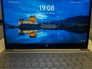 HP Pavilion Plata