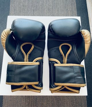 Guantes Boxeo Everlast Powerlock 2R Negro/Dorado