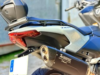 Yamaha TMAX Tech Max 2025 ·3.300Km · Akrapovic