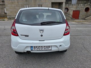 Dacia Sandero 2010