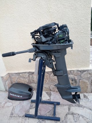 Motor fueraborda Mariner 6CV
