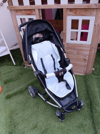 Silla de paseo ligera negra