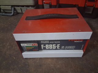 Cargador y Comprobador Baterías FERVE F-885-E