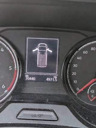 Volkswagen Caravelle 2023