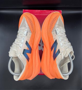 New Balance FuelCell Rebel v4 N42.5 Arancione
