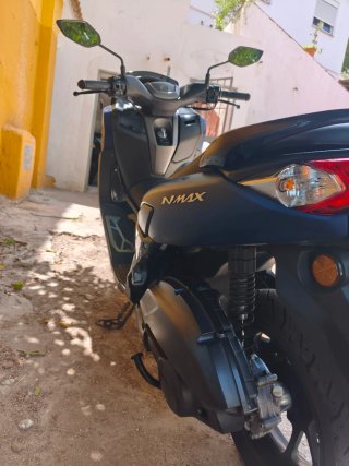 Yamaha NMAX