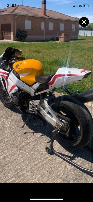 Honda CBR 929 RR Sportbike