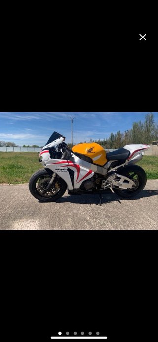 Honda CBR 929 RR Sportbike