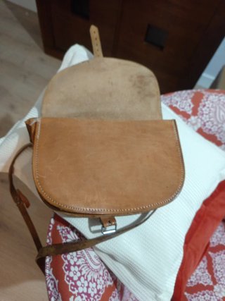 Bolso de cuero auténtico artesanal