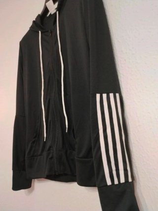 Conjunto Chándal Negro con Rayas Blancas