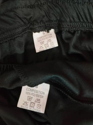 Conjunto Chándal Negro con Rayas Blancas