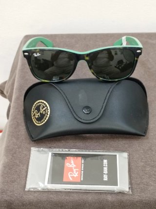 Ray Ban New Wayfarer RB 2132 Calibre 55/18