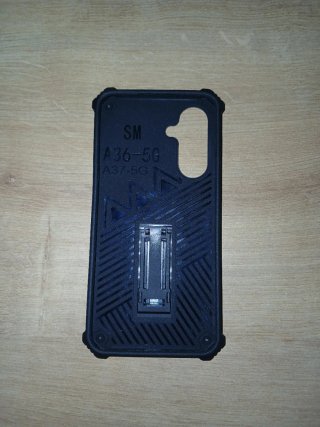 Funda móvil negra con soporte
