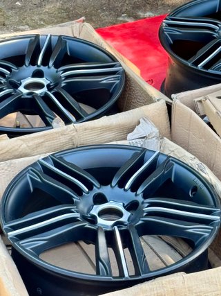 Llantas Ronal 4x108 7.5x18 Negro Mate