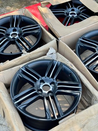 Llantas Ronal 4x108 7.5x18 Negro Mate