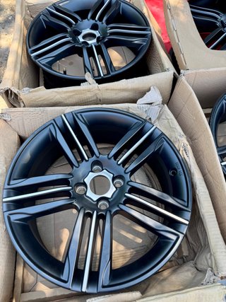 Llantas Ronal 4x108 7.5x18 Negro Mate
