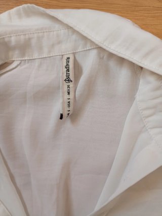 Blusa Stradivarius Blanca Talla S VENTA PERSONAL
