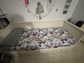 Cama ikea