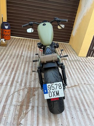 Harley Davidson Sportster 883 Custom