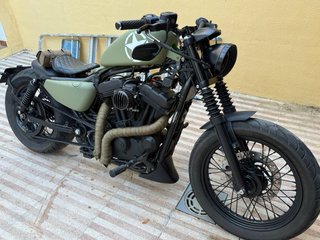 Harley Davidson Sportster 883 Custom