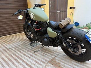 Harley Davidson Sportster 883 Custom