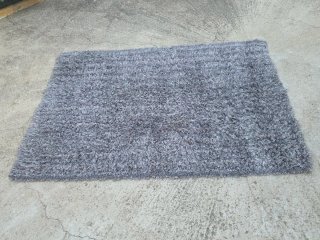 Alfombra BIRK gris pelo largo