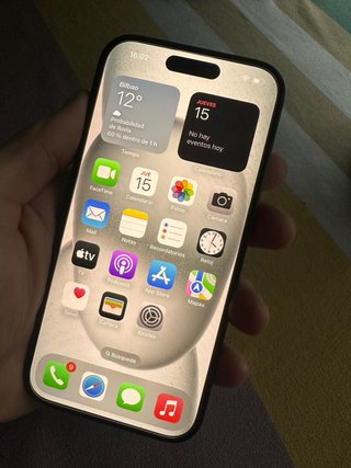 iPhone 15