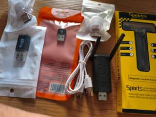 Lote de accesorios electrónicos