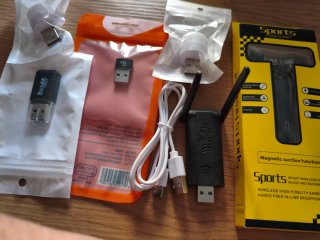 Lote de accesorios electrónicos