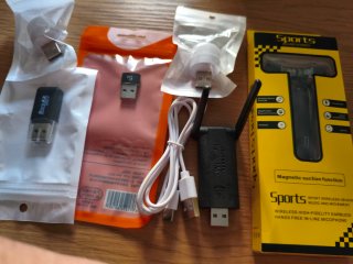 Lote de accesorios electrónicos