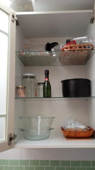 HAZ UNA OFERTA! Mueble de cocina blanco y plateado